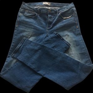 Madewell skinny jeans in Excellent Used Condition, size 31 (12)